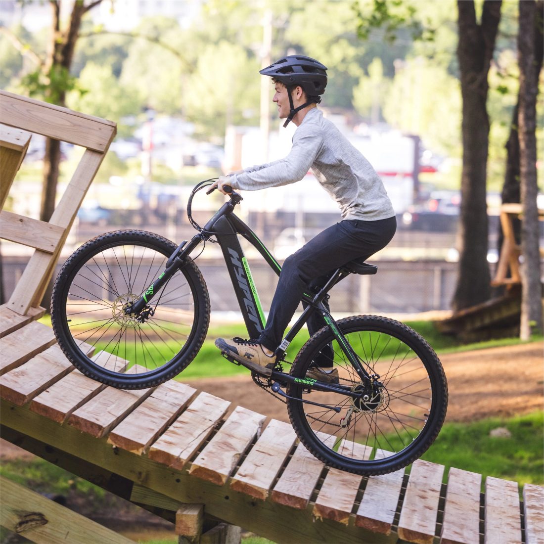 Hyper Bicycles 29" 36V Electric Mountain Bike for Adults, Pedal-Assist, 250W E-Bike Motor, Black - Image 13