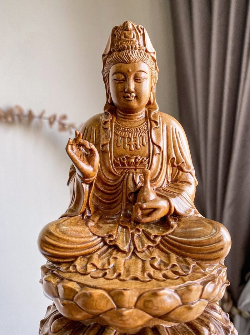 Wooden Sitting Guan Yin Buddha Statue