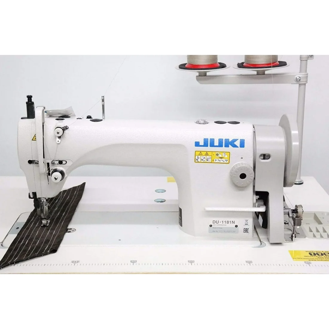 Industrial Sewing Machine Juki DDL-8700 Lockstitch Sewing Machine - Image 4