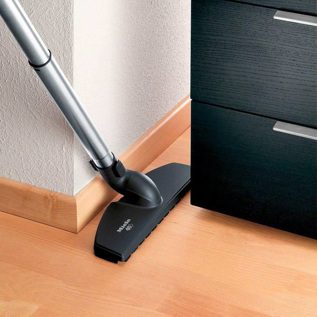 Miele Complete C3 Cat and Dog Canister HEPA Canister Vacuum Cleaner with SEB228 Powerhead Bundle - Image 3