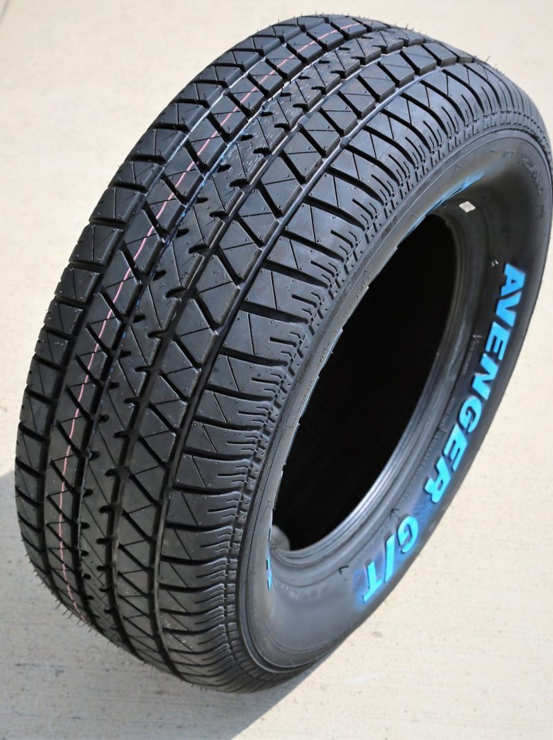 Tire Mastercraft Avenger G/T 255/60R15 102T AS All Season A/S