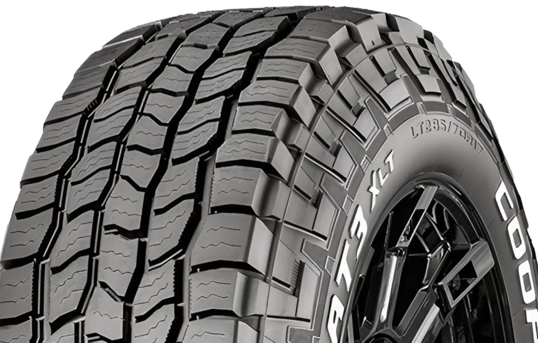 Cooper Discoverer AT3 XLT All Terrain LT275/70R18 125/122S E Light Truck Tire - Image 9