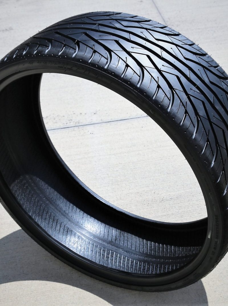 Tire Venom Power Ragnarok One 295/25R28 ZR 103W XL High Performance M+S