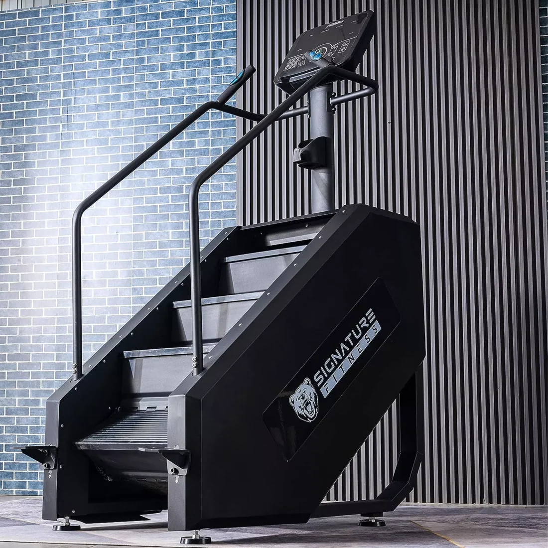 Signature Fitness Continuous Climber Gym Equipment Stair Stepper for Exercise - Image 7